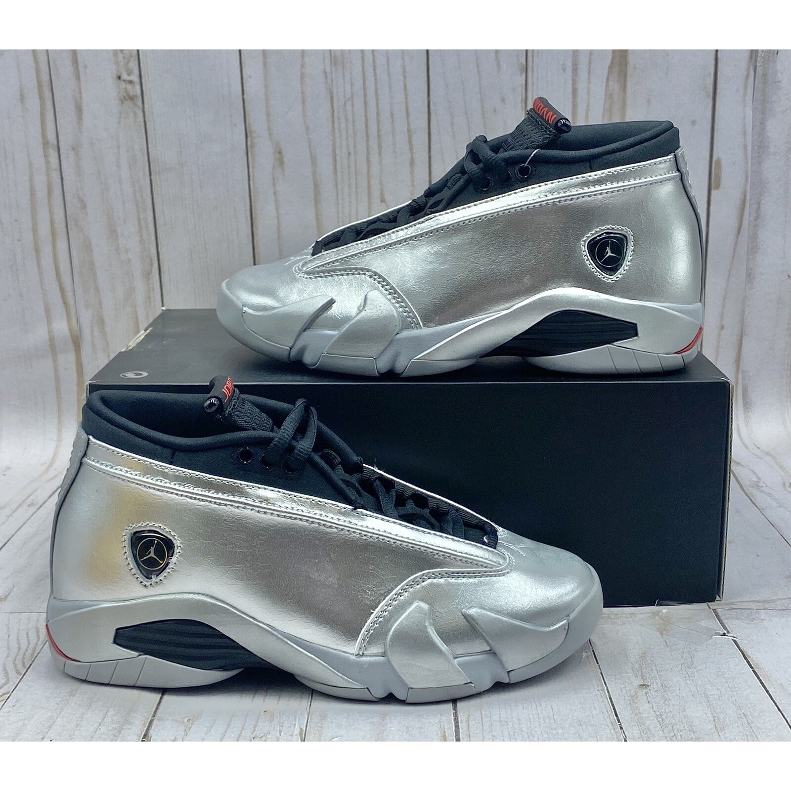 Nike Womens Air Jordan Retro 14 Low Metallic Silver Size 5.5 Dh4121 060